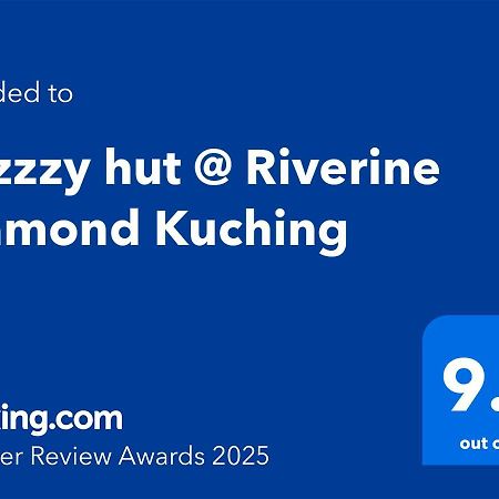 Cozzzy Hut @ Riverine Diamond Kuching Exterior photo