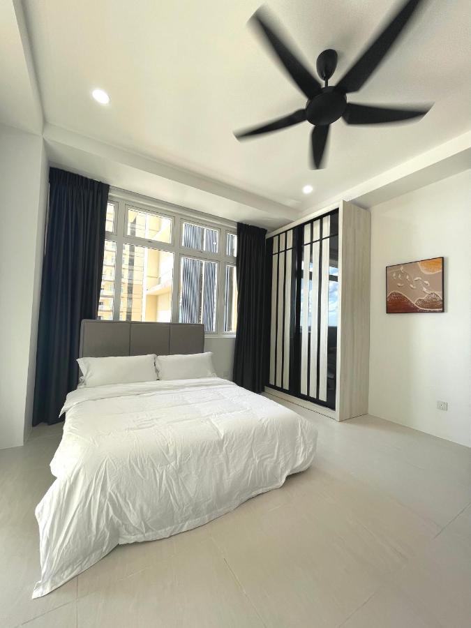 Cozzzy Hut @ Riverine Diamond Kuching Exterior photo