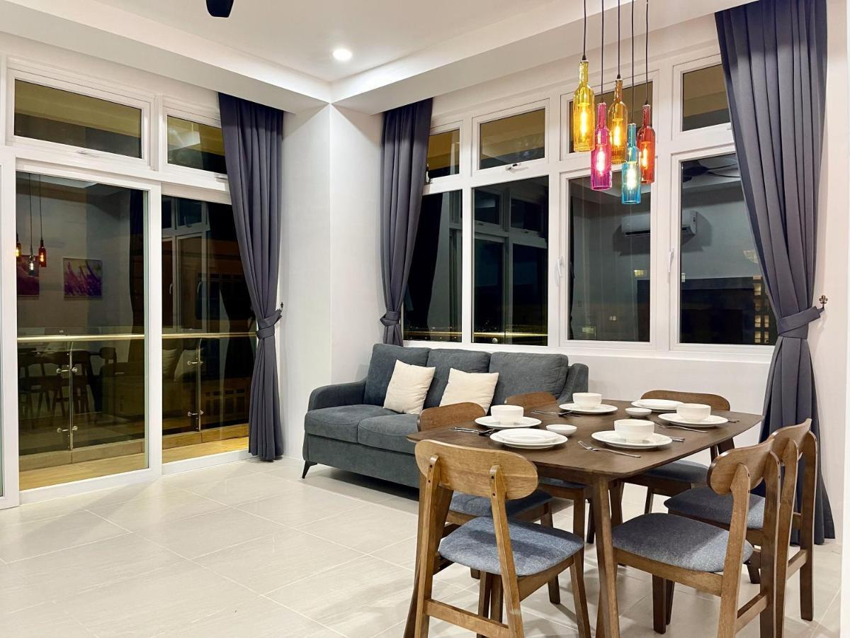 Cozzzy Hut @ Riverine Diamond Kuching Exterior photo