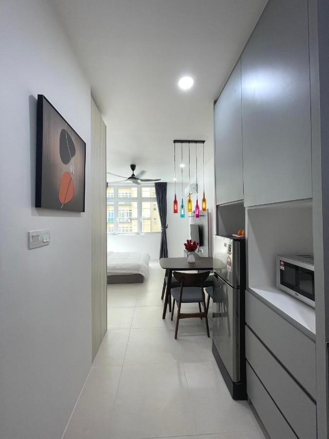 Cozzzy Hut @ Riverine Diamond Kuching Exterior photo