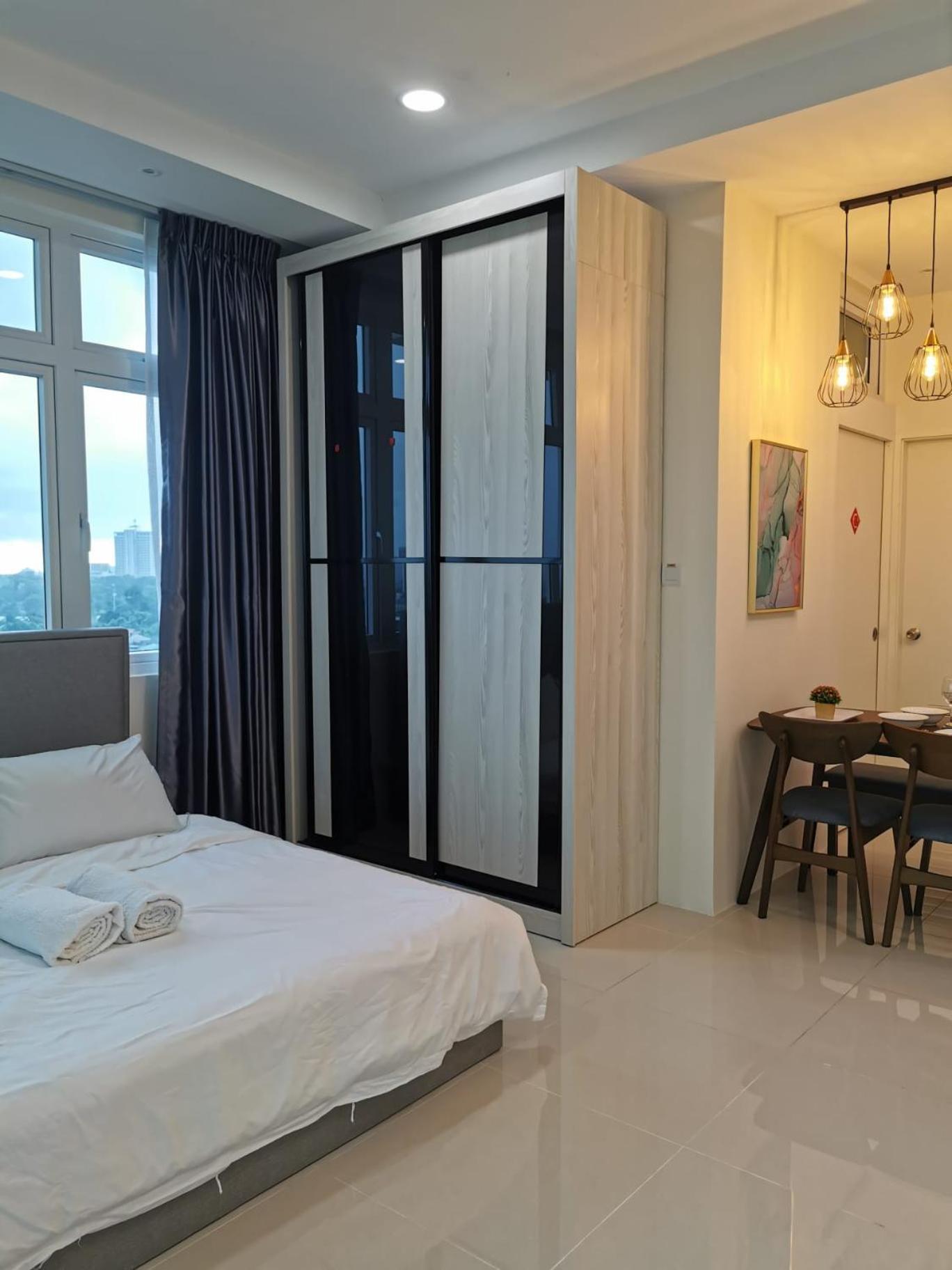 Cozzzy Hut @ Riverine Diamond Kuching Room photo