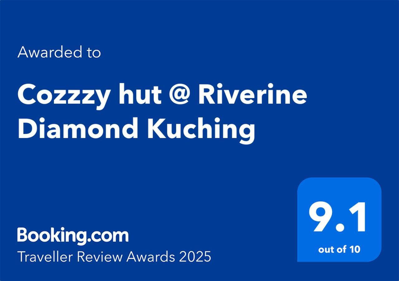 Cozzzy Hut @ Riverine Diamond Kuching Exterior photo
